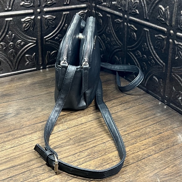 Nine West Crossbody - Picture 5 of 12